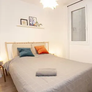 Apartment Chic Ramblas, Barcelona